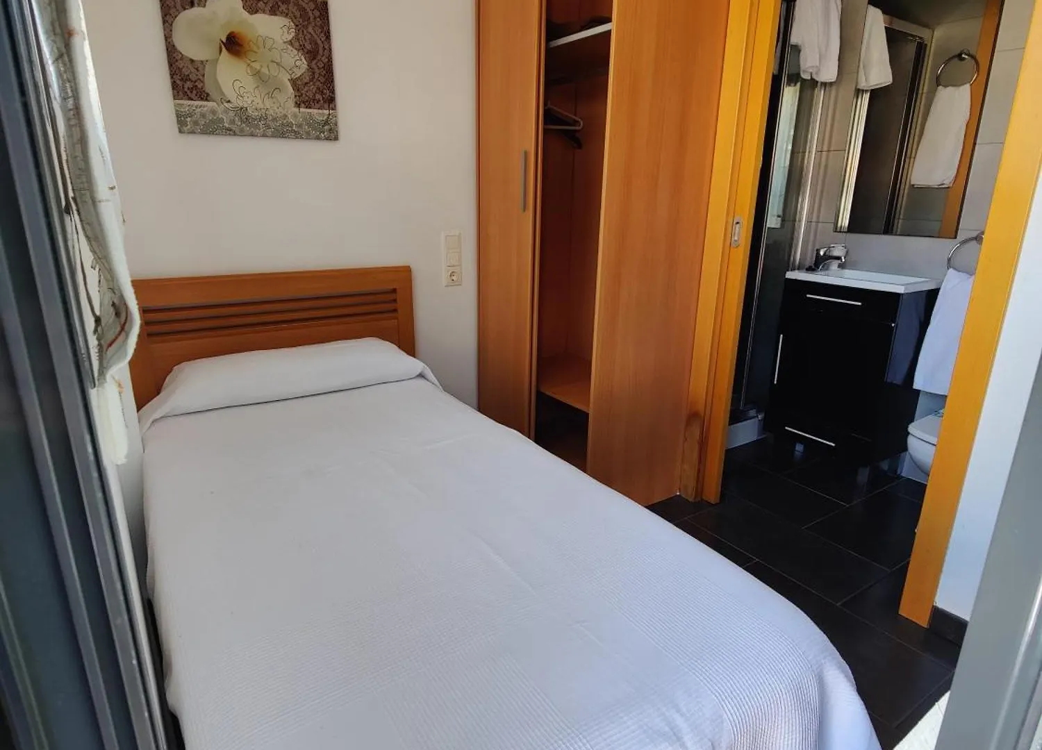 Hostal Manel Pineda De Mar 2*,  España